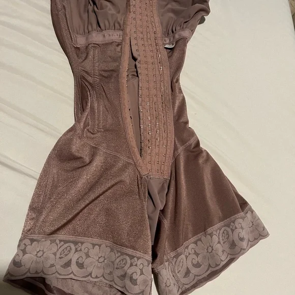 Faja Tributo - Picture 2 of 3